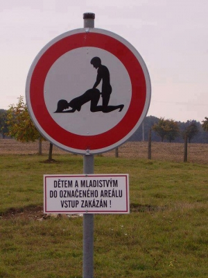 Pro zmiňované vstup zakázán !  | Vtipné obrázky - obrázky.vysmátej.cz